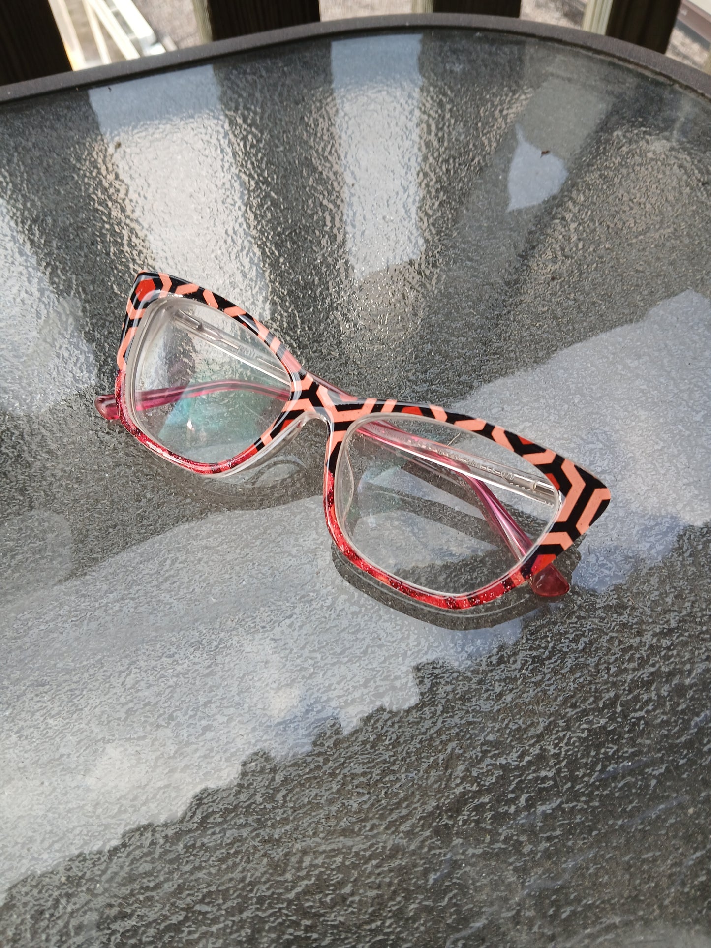 'Stanley' rug with red glitter topper. Can be made in any style.