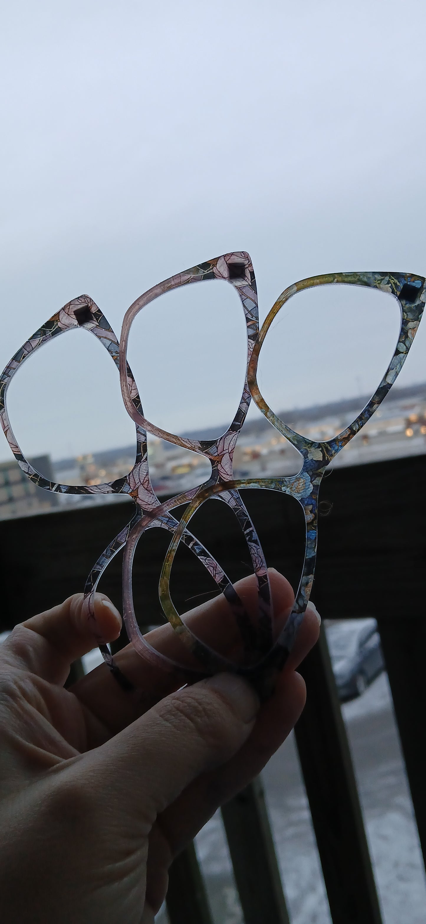 Transparent Stained glass peach roses topper Can be made in any style.